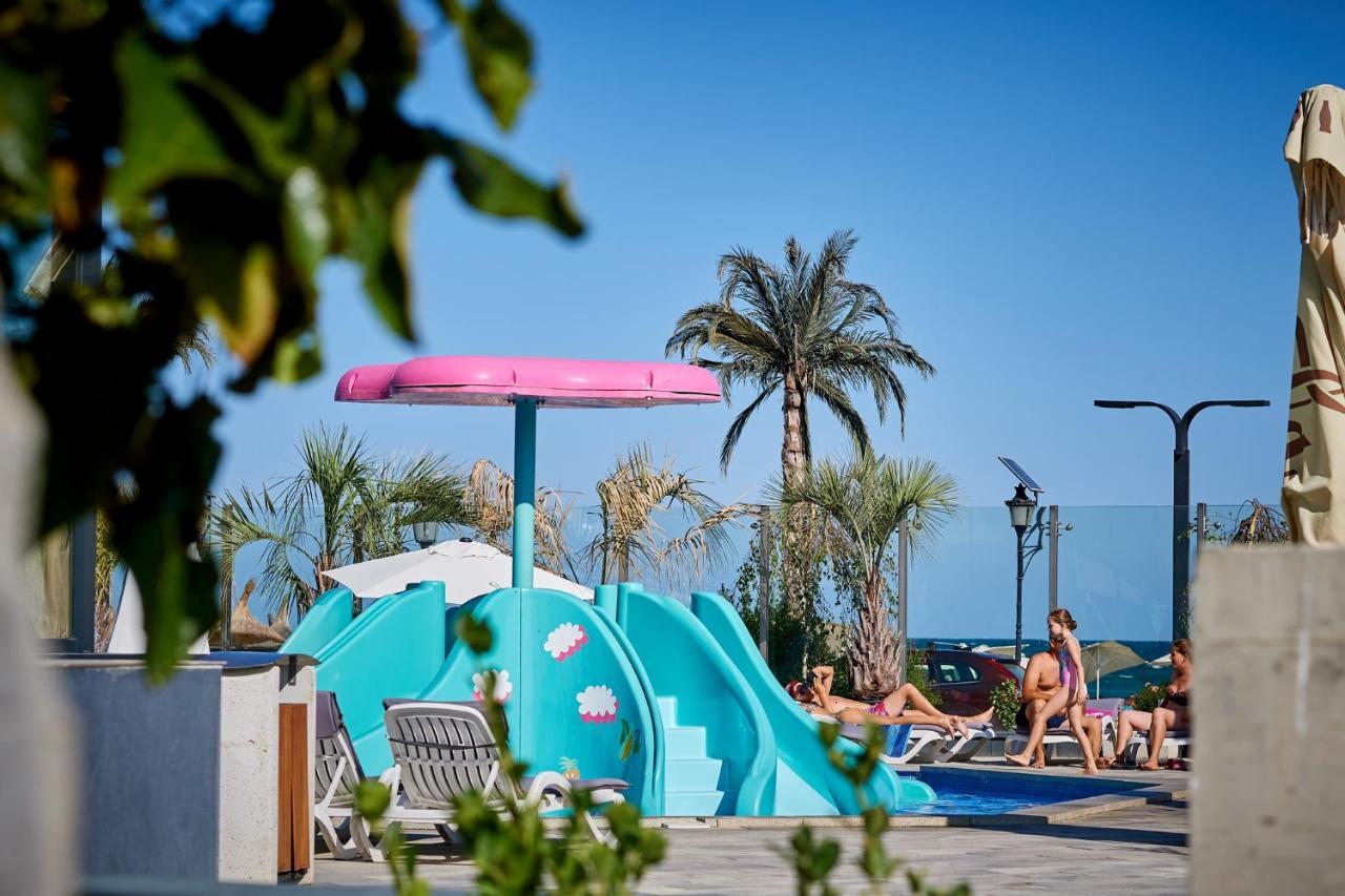 Sole Apartment Spa N Pools Beach Resort Năvodari Exteriör bild